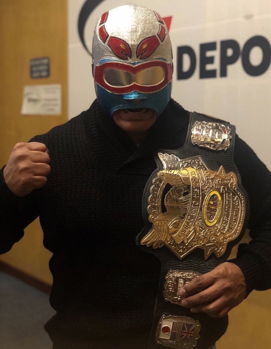 Chupacabra_01's tweet photo. 🎂Happy Birthday to Stuka Jr! @JrStuka #StukaJr #CMLL #WWE #NXT #ECW #NWA #WCW #TNA #ROH #AEW #MLW #LuchaLibreAAA #NJPW #ProWrestlingNoah #AJPW https://t.co/gvUXJ9XLXj