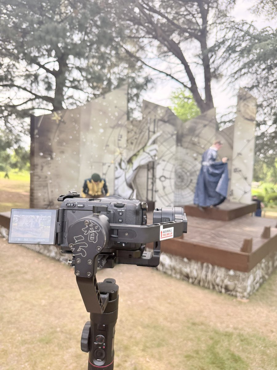 LSProUK's tweet photo. Filming the promo film for @thedukestheatreco @hever_castle for this years summer outdoor and indoor tour of Romeo &amp; Juliet.

#epk #promofilm #romeoandjuliet #thedukestheatrecompany #filmingservices https://t.co/CSL9cRHv0s