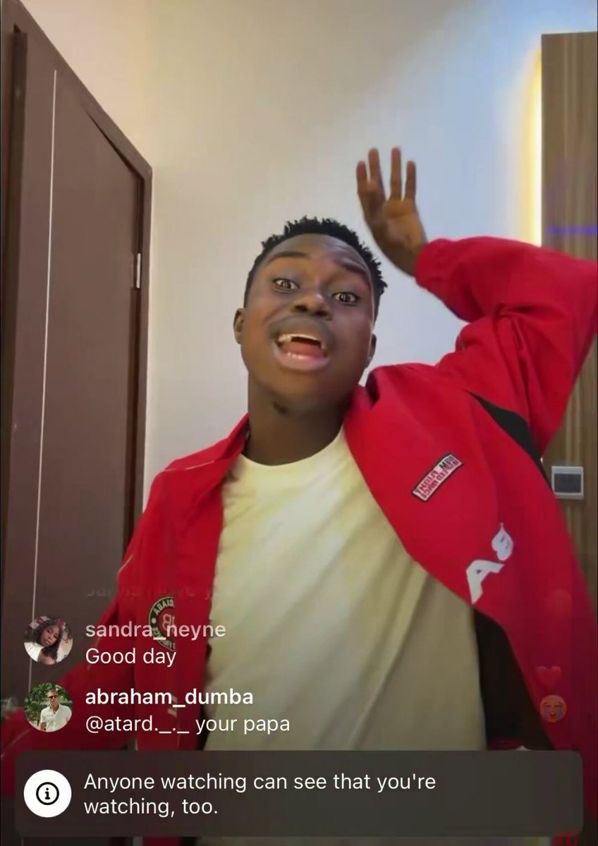 GuyMr10's tweet photo. “My fans really love me, one of them just gave me another $50k for my wedding and I still have my own money”

— Peller 🤑 https://t.co/XczeYKQw2e