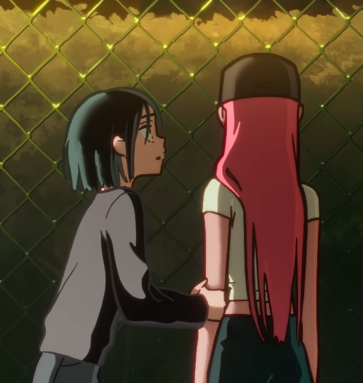 lukanatic's tweet photo. with how sua feels when it comes to wanting and letting herself be hit, the way she barely has any reaction to the slap, just one second of shock and immediately clings to mizi is so so so interesting and shows how they are both used to this behavior within their relationship and sua actively encourages it. (NOT saying it is okay, btw)