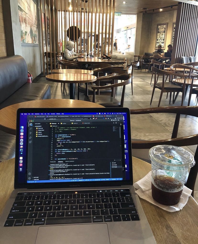 CodeByNZ's tweet photo. Unpopular opinion:

Vibe coding is actually hard work too. https://t.co/QkL3oDImmZ