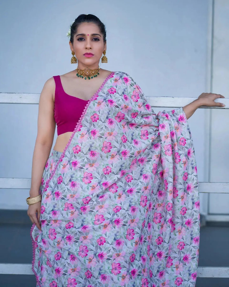 _Dhilluz_'s tweet photo. Telugu videos 🤤🥵
Group link:- https://t.co/b6uUmHN12D
Ufff #Rashmi ni chusthey etthukoni p*k lo mogga pettalani chala kasiga undhi 🤤🥵 https://t.co/IIHIKTdqNj
