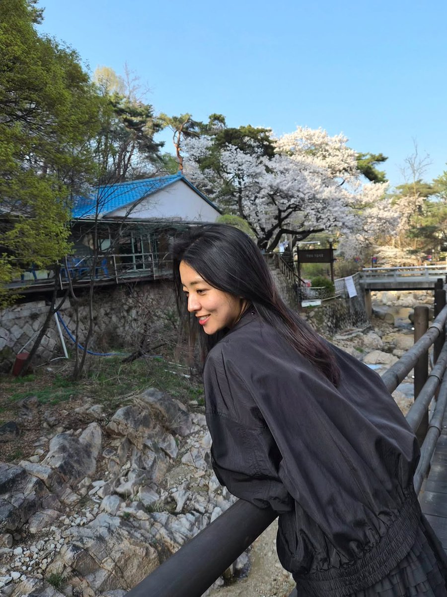 kimjiwoo_9gng tweet picture