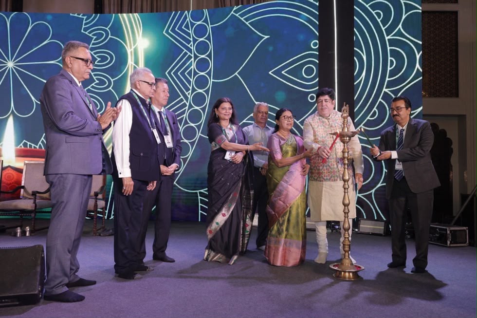 IFFCO__TOKIO's tweet photo. The Annual Business Conclave 2026 commenced with the ceremonial lamp lighting and inauguration by our Chairman, Respected Shri Dileep Sanghani Ji.

A promising start to a conclave focused on learning, collaboration, and strengthening our shared vision.

@Dileep_Sanghani @rameshkumar2842 @Subrata31173986 @AlpS006 Tatsuya Fujimoto Sanjeev Chopra @IFFCO_Coop 

#IFFCOTOKIO #MuskurateRaho #AnnualBusinessConclave2026 #Leadership #Jaipur