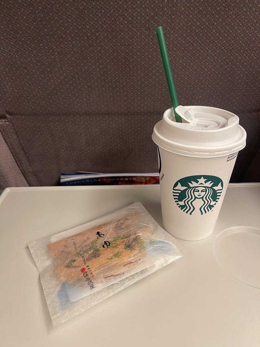 llthatmatters88's tweet photo. 京都もいつもの東京も好きだけど…
自分もインバウンドなのかって勘違いおこすほどいつも観光客にかこまれてる日々。道も聞かれまくる。
仲良くするにも理不尽に立ち向かう？にもあと何ヶ国語か喋れると良さそう。 https://t.co/dDDZjguzuk