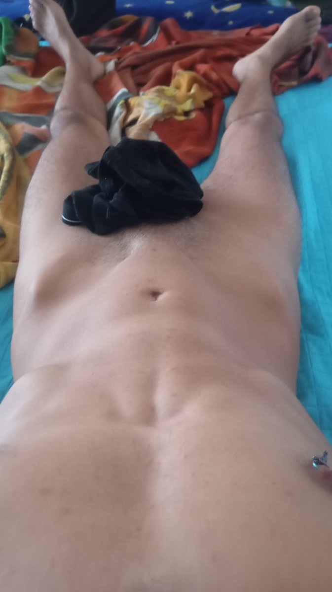 dulce_95_pecado's tweet photo. Si tuviera una razón (o compañía) para quedarme aquí, te aseguro que no me levantaría ni para ir a trabajar. 🔥 https://t.co/Ig3I1rHQFR