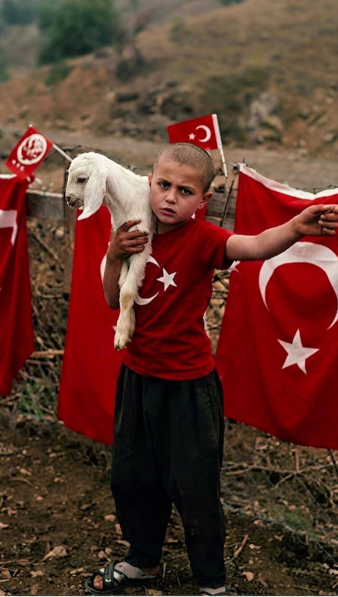 okatilmazturk's tweet photo. Varlığım Türk varlığına armağan olsun 🇹🇷 https://t.co/K5oFGzm06M