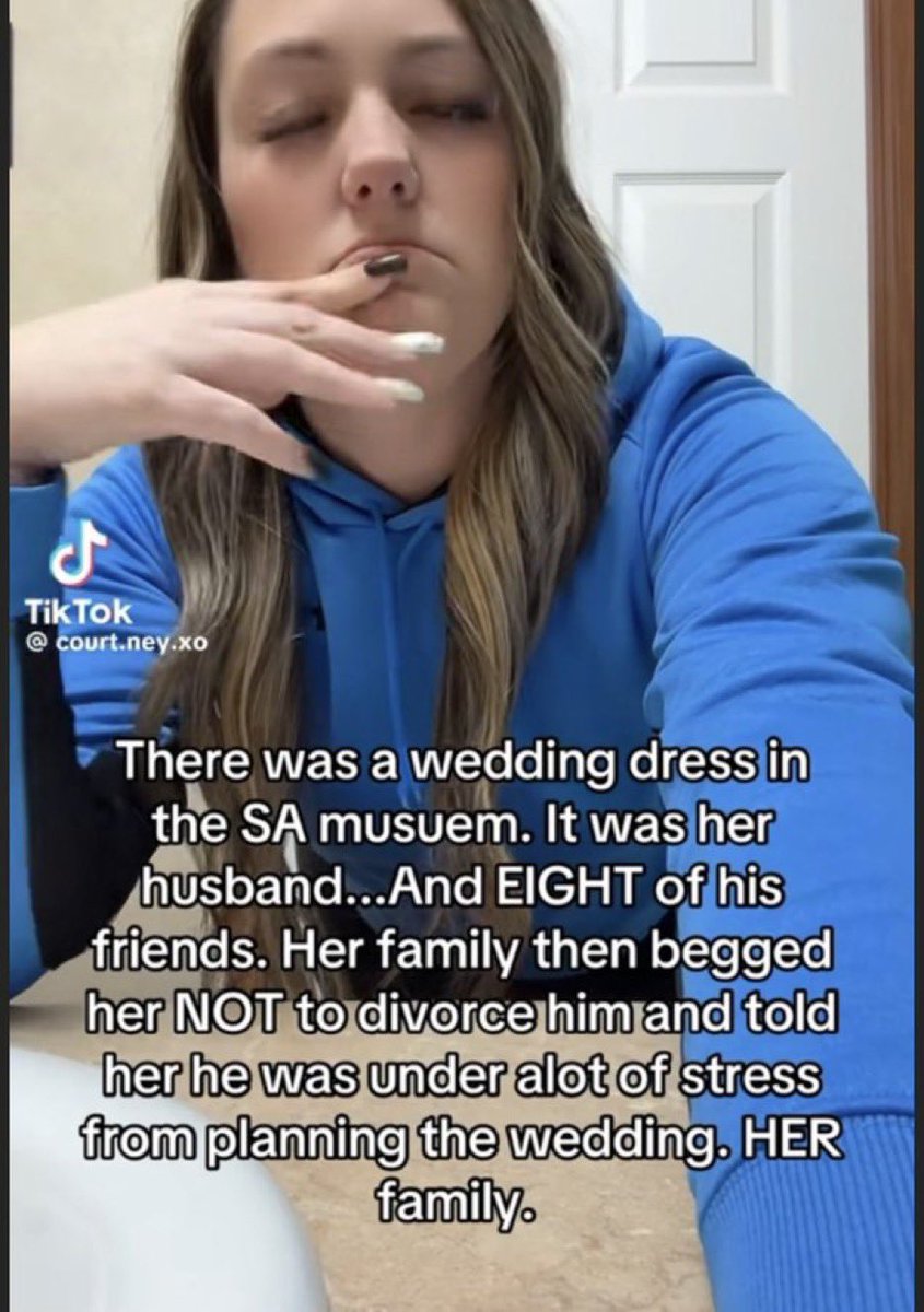 girlhoood_'s tweet photo. I'M SORRY WHAT??!!? Her family should be ashamed of themselves because wtf https://t.co/xg8XnVsgiR