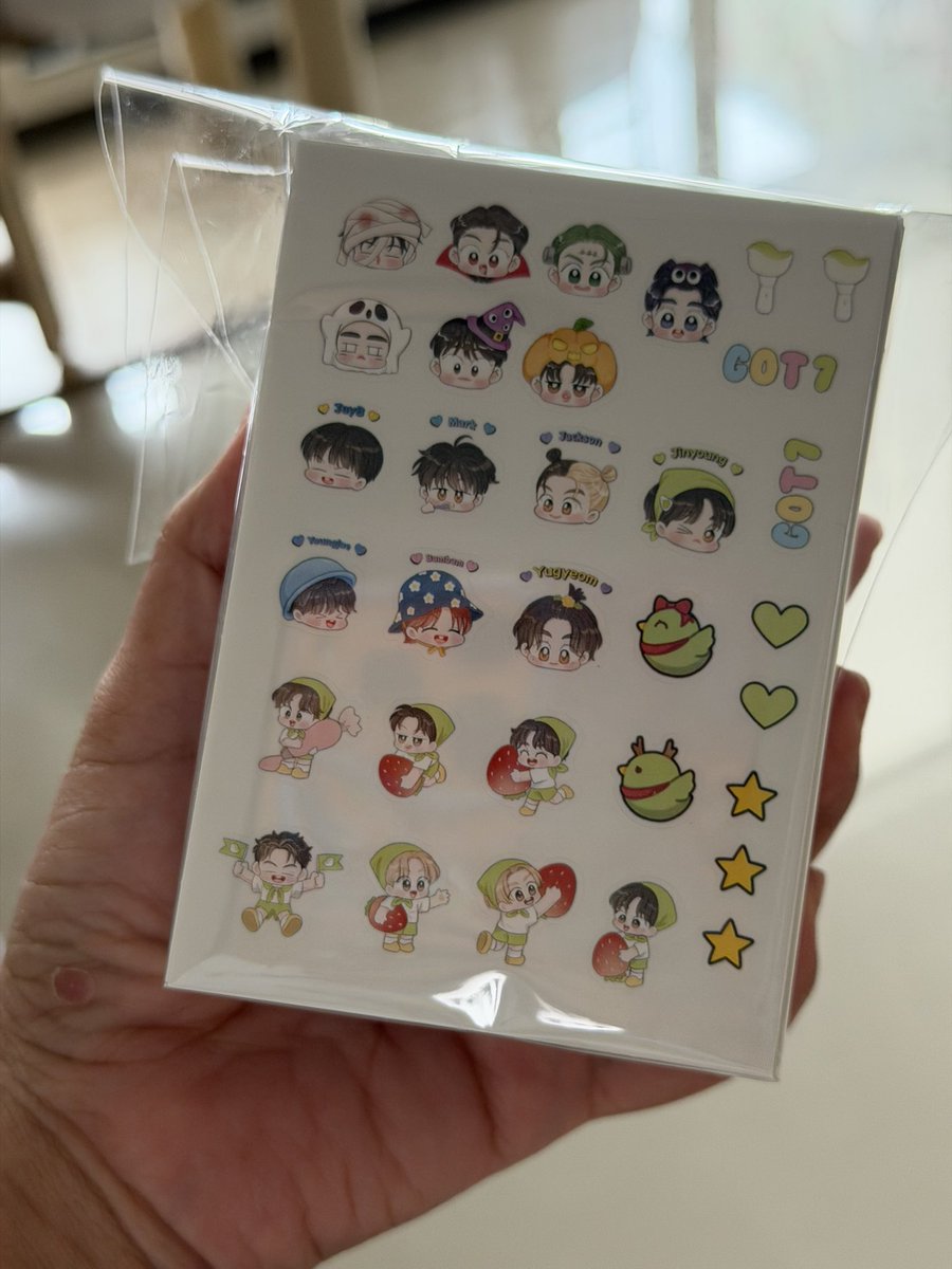 xciiiiixc42's tweet photo. มีเหลือ 20-50แผ่นน สนใจdm นะค้าบ หาคนเหมาา ค้าบ🙇🏻‍♀️🥺 #ขายของสะสมgot7 #got7 #ตลาดนัดอากาเซ่got7 

🚫รูปที่ 2 เป็นรูปที่ร้านผลิตส่งมานะคะ 🥺🙇🏻‍♀️สำหรับคนใช้รุ่นอื่นแบบไอร์เอาไปแปะอะไรก็ได้หรือเคสก็ได้นะคะ https://t.co/1pLmITqCrD