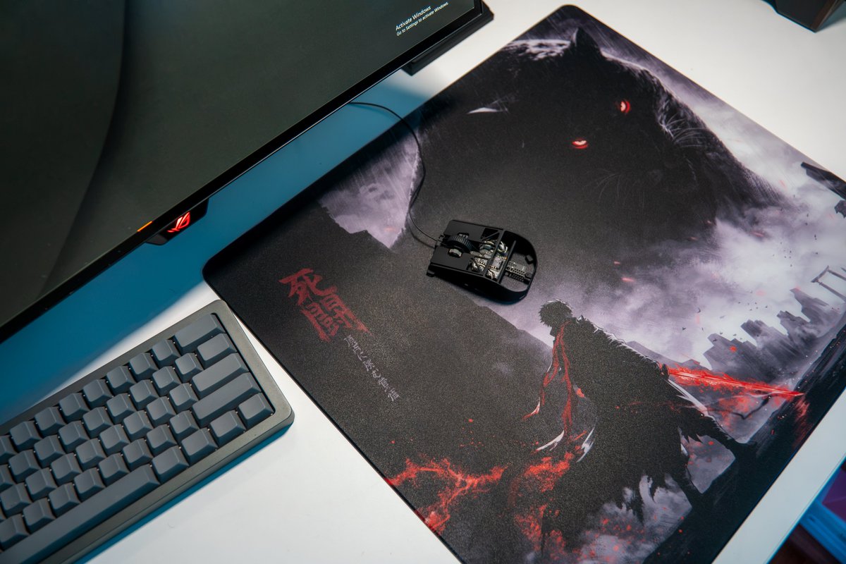 MightyAims's tweet photo. The new Apex of mousepads? https://t.co/cKikYvo4hi