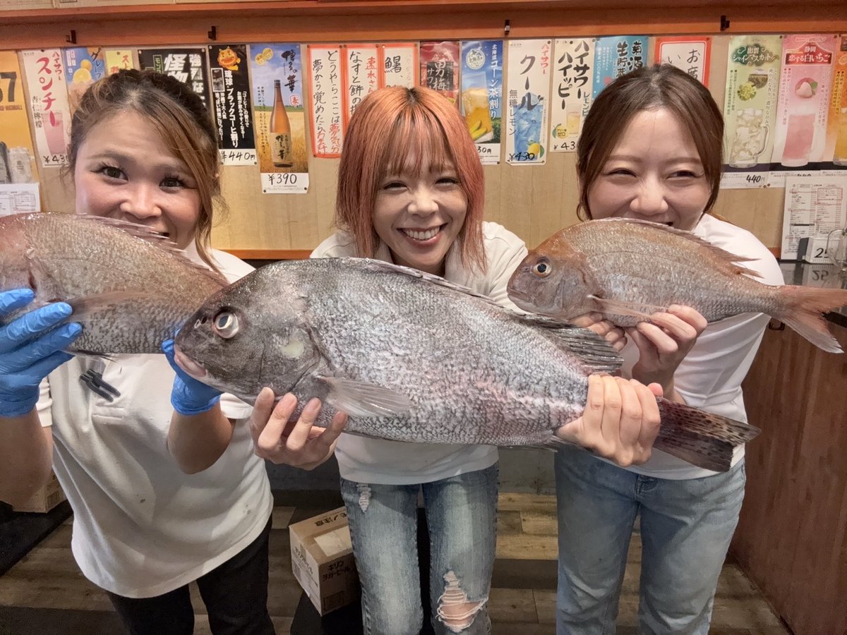 🦇晩杯屋 十三店🏮 本日も新鮮な鮮魚がたくさん入荷してますよ！🐟 新