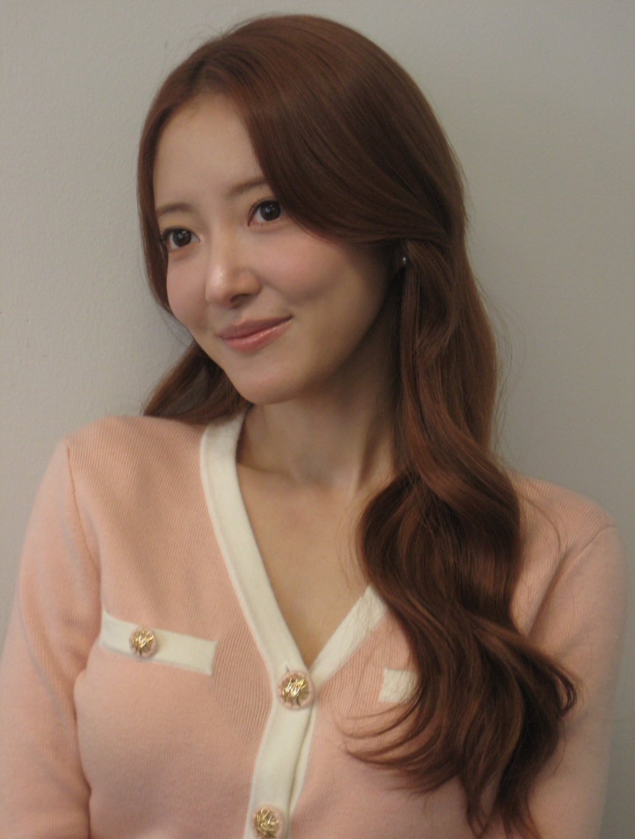 230_gram's tweet photo. July 17th, 2026

#ad #크리니크 #치크팝 #발레리나팝

#LeeSeYoung 
+ https://t.co/I6l2tMgWgq