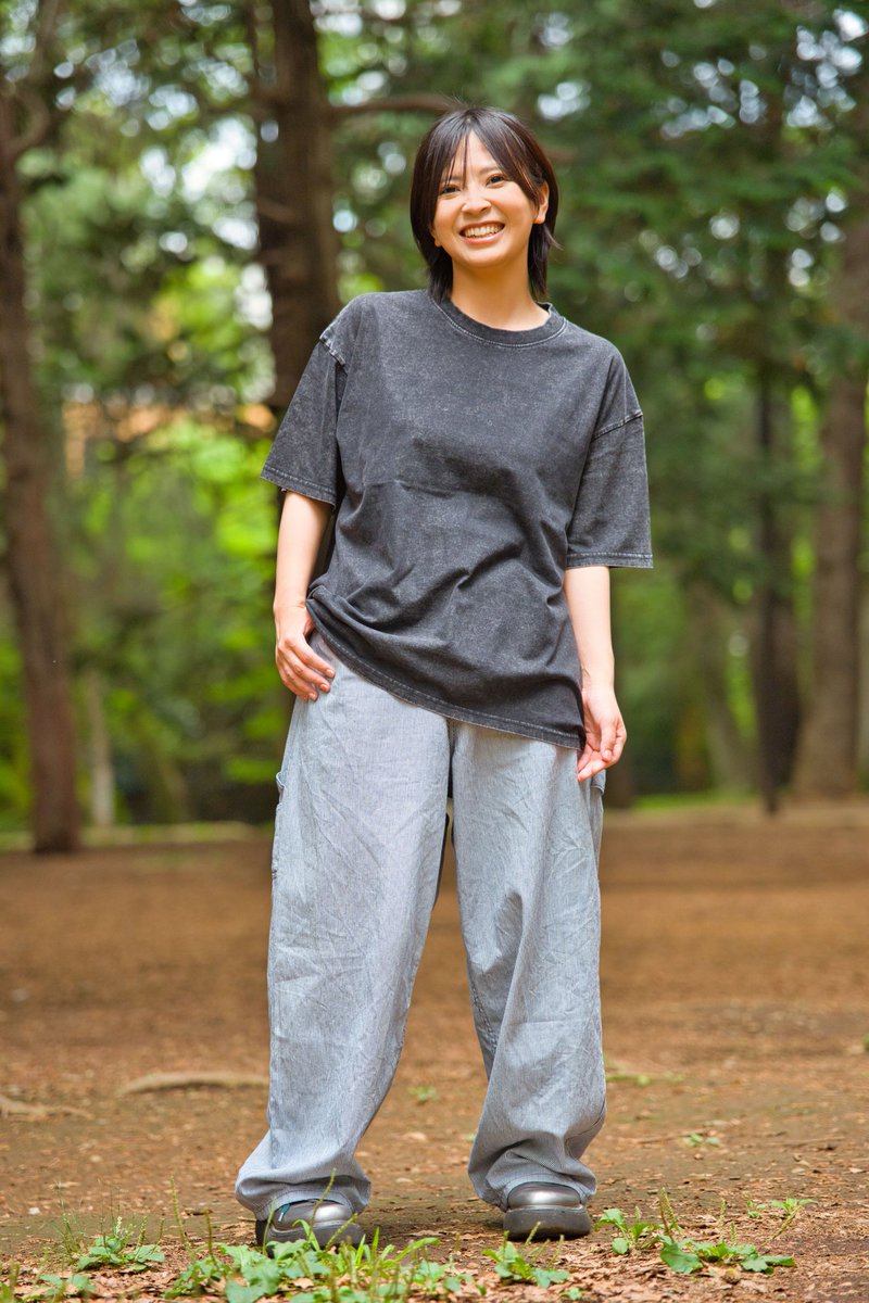 unpi_yu's tweet photo. うんぴオリジナルアパレルブランドSOFT BROWNより新作追加！夏らしいトップスを入荷しました🌊

カメラマンを
はちわれのおねこ

男性モデルを
ウィリアムなおきち

お二人にお願いし既存の商品も撮り直しました！HPをぜひチェックしてみてね！洋服の魅力がより一層伝われば幸いです！つづく↓リンク https://t.co/Y8Z7ClmX9j