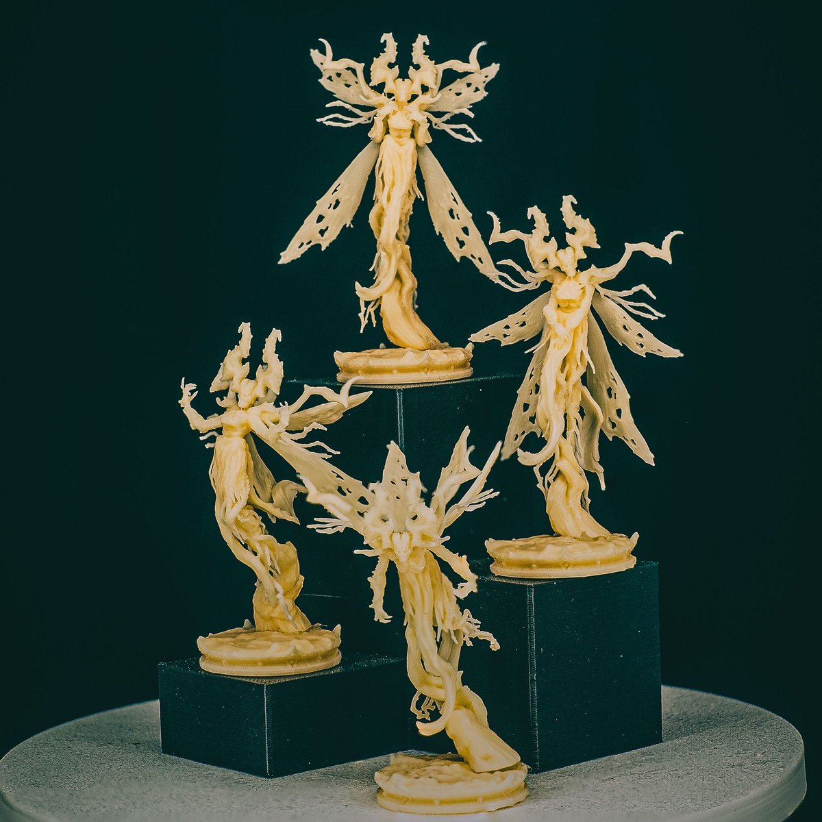 helios3dprints's tweet photo. This set of 3D printed fairies has corrupted by an unknown force.

#resinprinting #miniatureshowcase #resin #3dprinting #3dprinted #3dart #3d #figure #fantasy #toy #gift #sculpt #dnd #dungeonsanddragons https://t.co/ZJJyMjuzx8