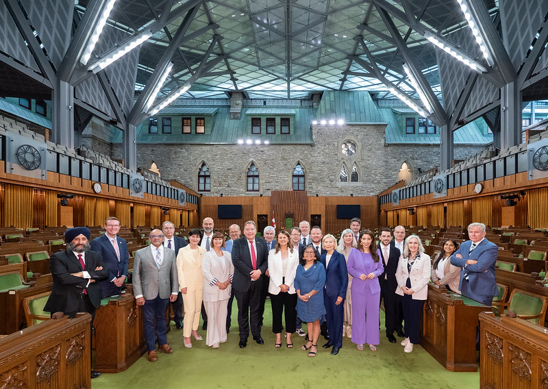 faikoztrak's tweet photo. NATO Parlamenter Asamblesi programı kapsamında bulunduğumuz Ottava’daki toplantıların ardından, Kanada'nın Nunavut Bölgesi'nin başkenti İqaluit'teyiz.
Buradaki toplantı ve incelemelerimizde Kanada'nın Kuzey'deki askerî varlığını ve Arktik bölgesinin güvenliğini değerlendiriyoruz. https://t.co/wTKjwCW7ss