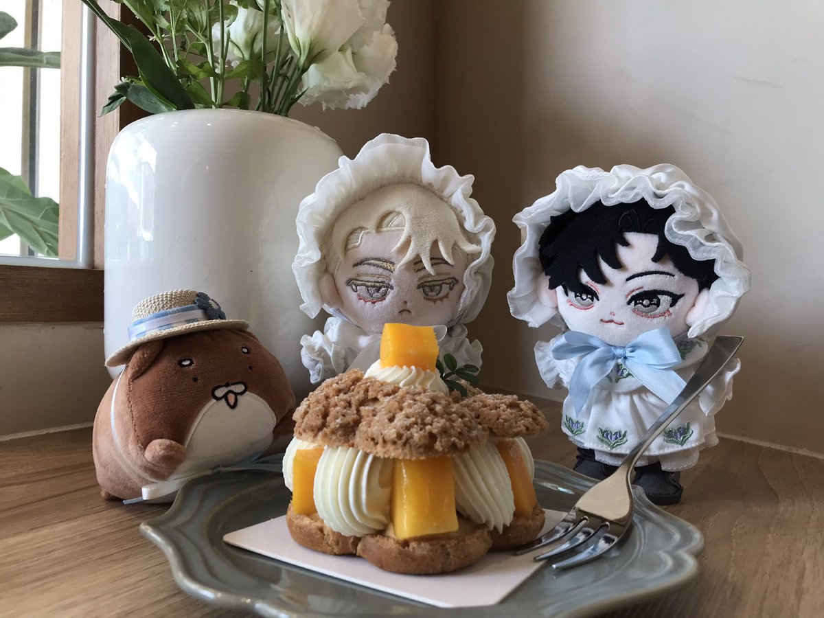 Hiddlesholic's tweet photo. 피크닉 데이👒 https://t.co/3Q5QOUEXwA