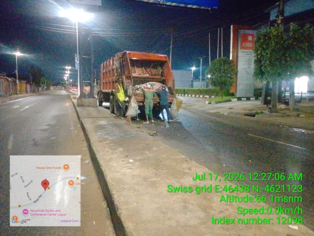 lawmaops's tweet photo. [12:27PM] #LagosCleanup #LAWMACares #RouteClearance #StreetSanitation #LAWMAOps

GTBank spot cleared with MO60. LAWMA teams successfully evacuated accumulated waste from the location as part of ongoing efforts to improve environmental sanitation and maintain cleaner public spaces across Lagos.

@Lawma_gov @LawmaCares
@followlasg
@jidesanwoolu
@drobafemihamzat
@tokunbo_wahab
@muyiwag
@LASGMOE