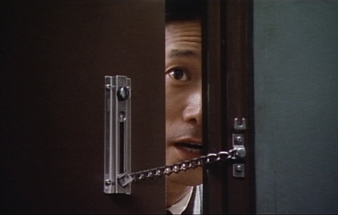 wah_s63's tweet photo. Door (1988)
Directed by: Takahashi Banmei
Written by: Oikawa Ataru, Takahashi Banmei
Starring: Takahashi Keiko, Tsusumi Daijirō
#AHWatching https://t.co/LJpmIaUgBs