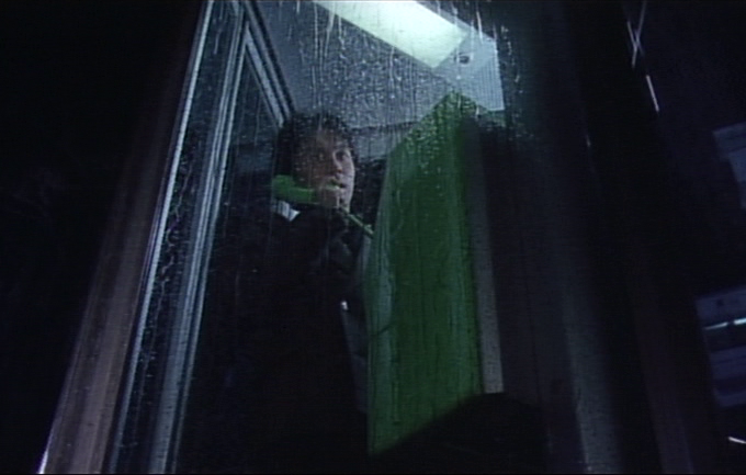 wah_s63's tweet photo. Door (1988)
Directed by: Takahashi Banmei
Written by: Oikawa Ataru, Takahashi Banmei
Starring: Takahashi Keiko, Tsusumi Daijirō
#AHWatching https://t.co/LJpmIaUgBs