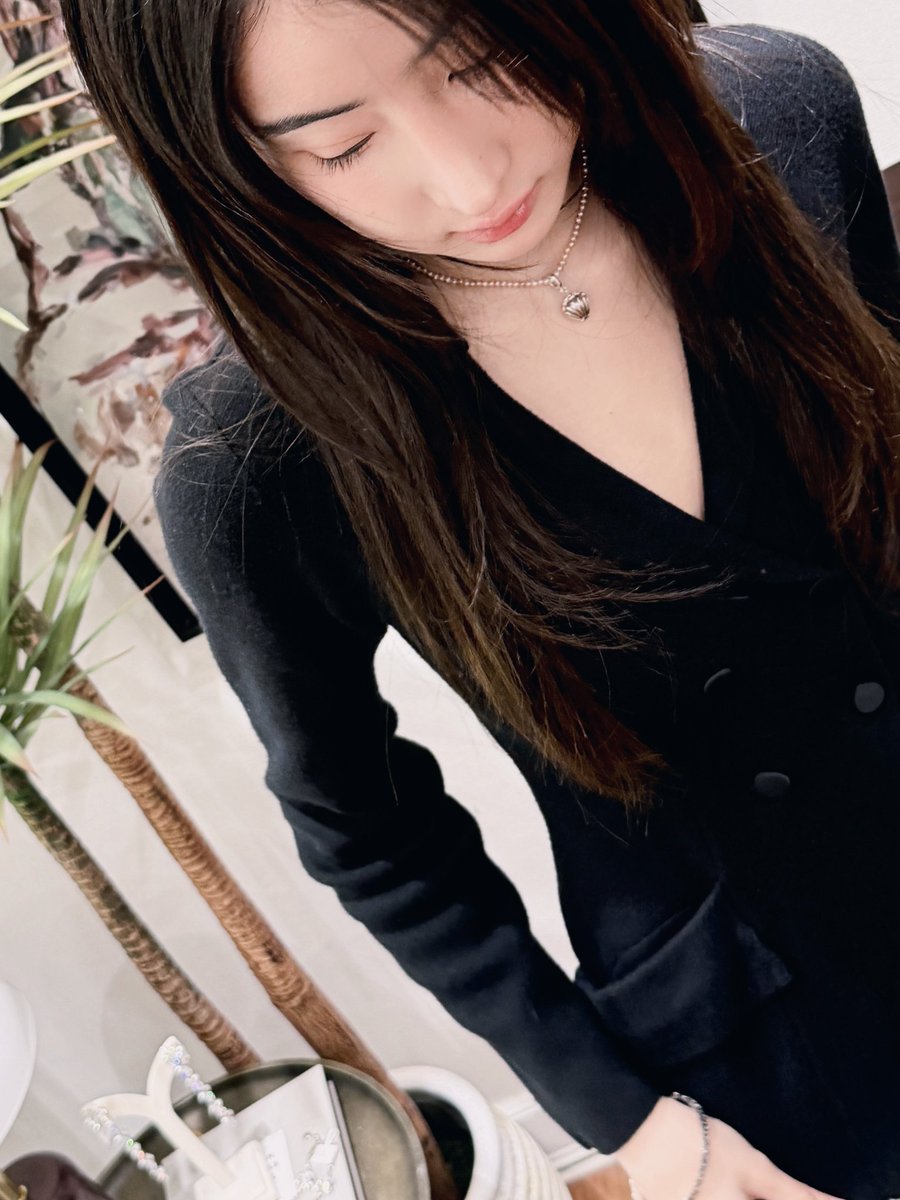 hellhzt2's tweet photo. btw, that's my wife

@Yoko_apasra
#YokoApasra #โยโกะอาภัสรา https://t.co/klPf99Idlq