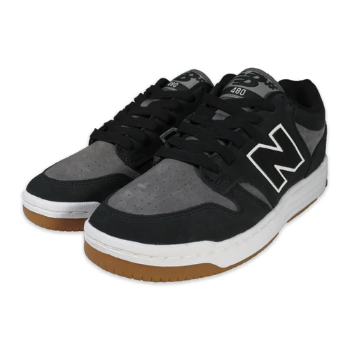 Stoke_sk8's tweet photo. NEW BALANCE NUMERIC 480の新色が明日発売となりますが、旧モデルはこれを機にセール対象となります。
このチャンスに是非！
【 https://t.co/Jz1MfhRPZm 】 https://t.co/P8FBX2hs2v