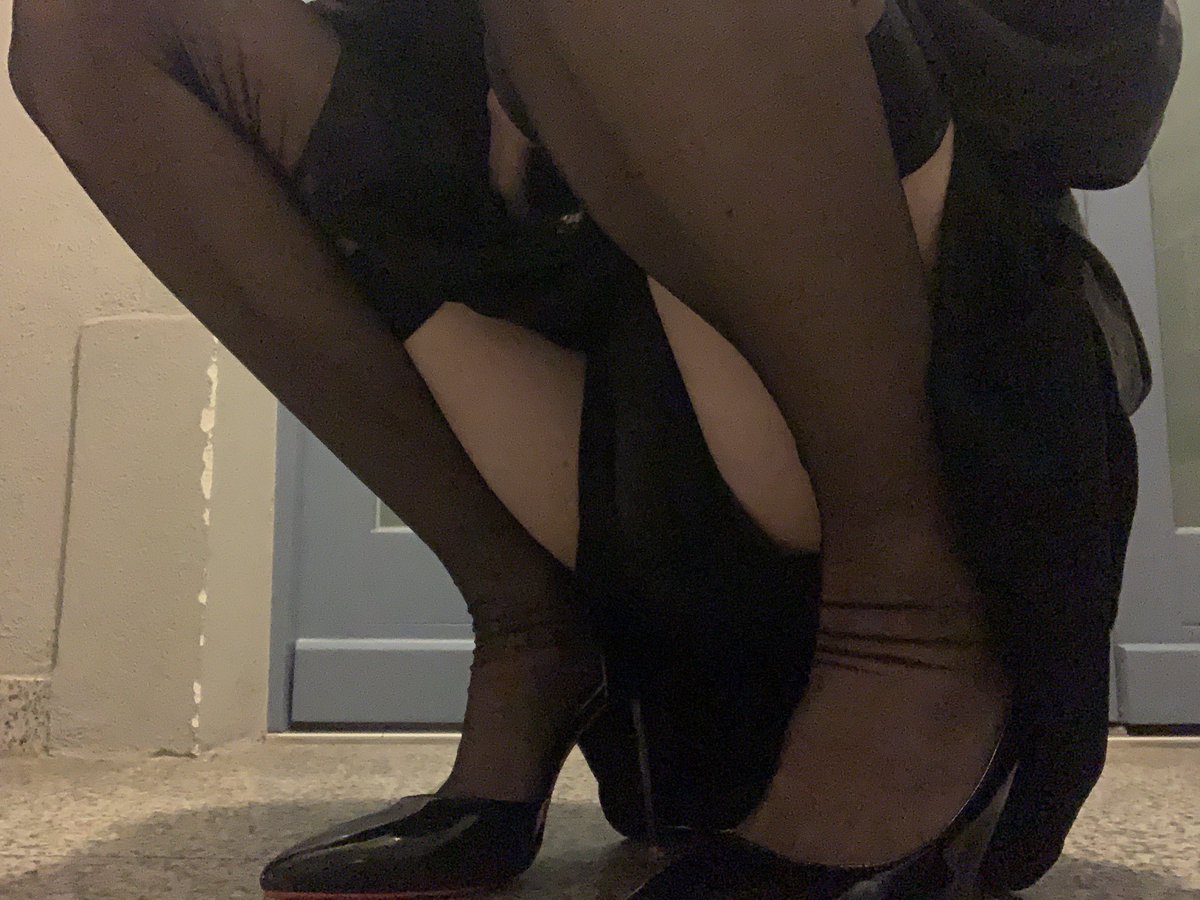 yukefb's tweet photo. I just need someone to take out their anger on me #femboy https://t.co/tjshMn3xAT