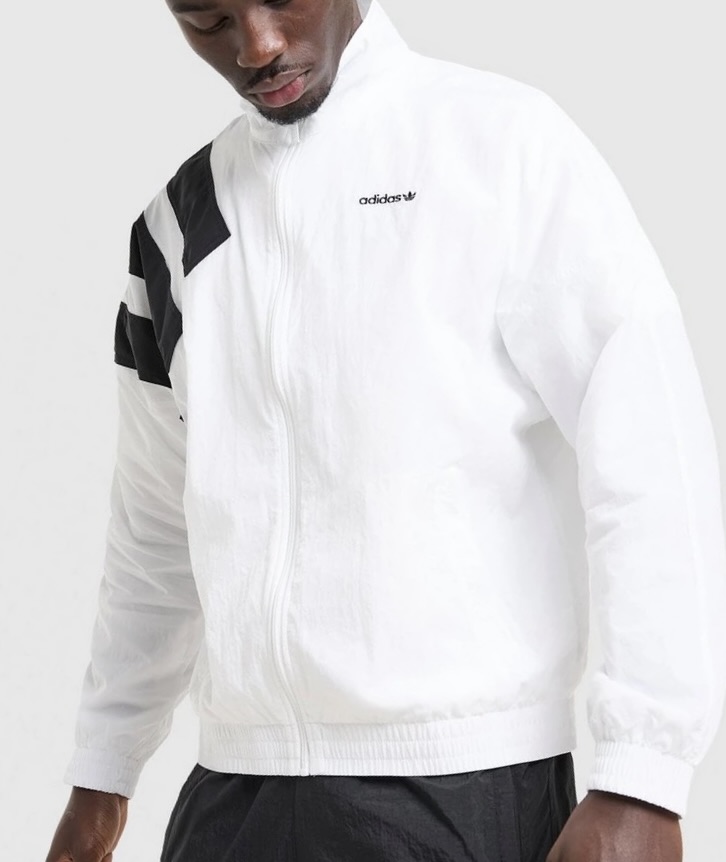 CaminoTV's tweet photo. c'et trop facile de caler ce type de veste old school , elle est a 40€ au lieu de 75€

https://t.co/A3kvKe2mJm

#LESPROMOSCAMINO https://t.co/KUd35Z9OUy