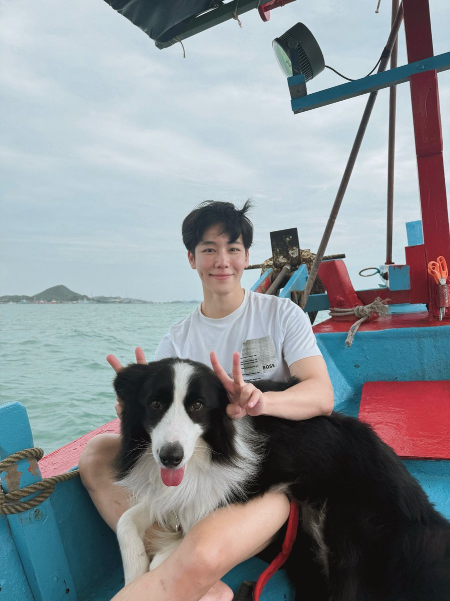 luxsanapor74366's tweet photo. #ลูกคือโลกทั้งใบของแม่...❤️🥰
แต่เป็นโลกที่หมุนด้วย ใบเทา...ใบม่วง...ใบแดง...มีเท่าไหร่แม่ก็เปย์จนหมดตัวไปเลยจริงๆ🤣 #ลูกชายสุดหล่อ ร้ากกกกกกที่สุด🧒❤️

#warwanarat @warwanarat https://t.co/flwueqTF8H