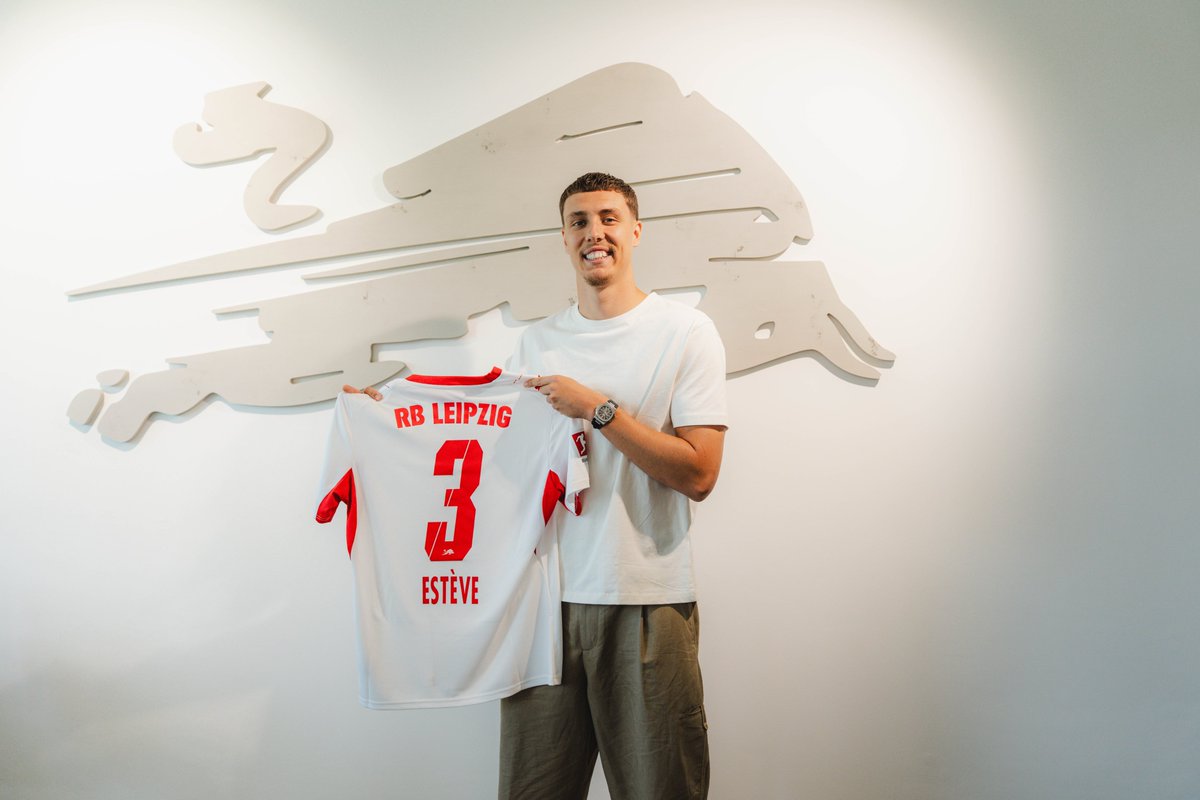 RBLeipzig's tweet photo. Sealed &amp; Signed. ✍️ https://t.co/iUfer29O0a
