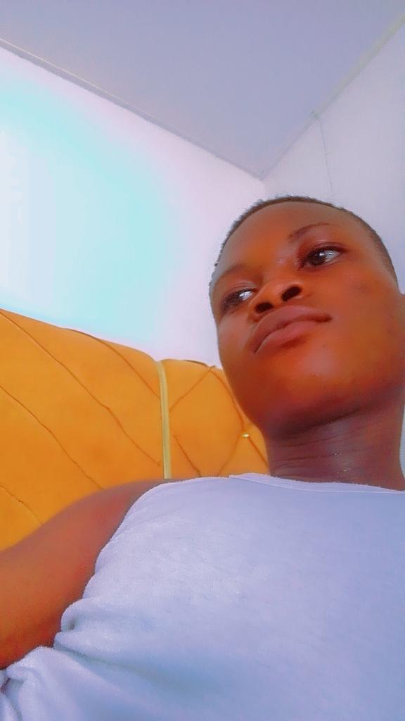 sonofgrace0906's tweet photo. Omo no be clear I take bab my dread oo 😞😥 https://t.co/PW2HnwJ98v