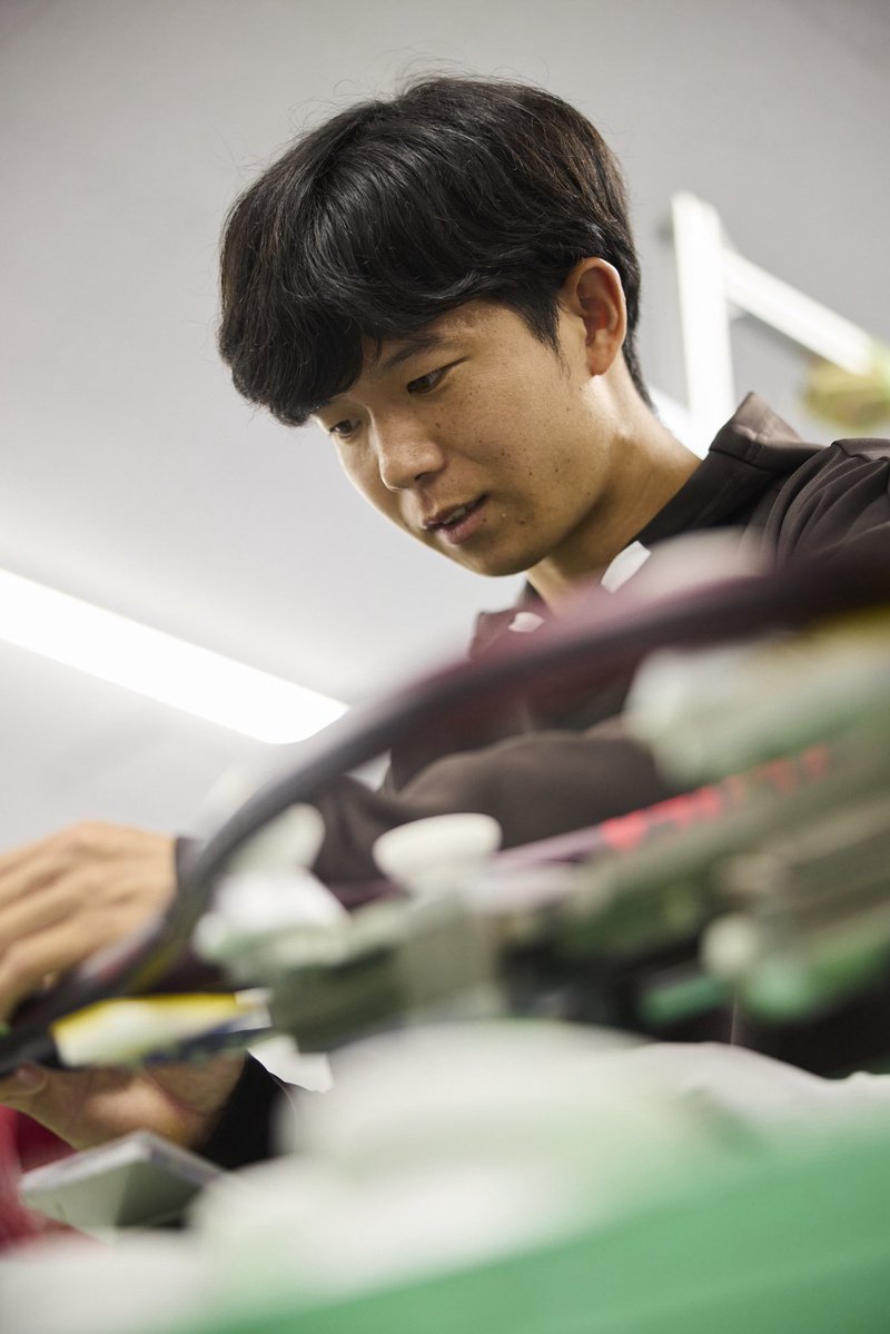 yy_softtennis's tweet photo. スピードボールを高次元でコントロール。

ヨネックスの今持てるテクノロジーを詰め、トッププレーヤー達と開発チームが"攻め続ける"ために生み出した。

#VOLTRAGE8S8V
#POLYACTIONUNLEASH https://t.co/Q2oCoFMB3S