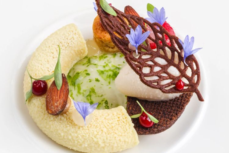 RepPlusUK's tweet photo. From neighbourhood favourites to award-winning restaurants, indulge in Miami Spice Restaurant Months with specially priced three-course menus.
https://t.co/FDyigYLtPI
#FindYourMiami #GreaterMiamiAndMiamiBeach #RepPlusClient https://t.co/ie636sYmGz
