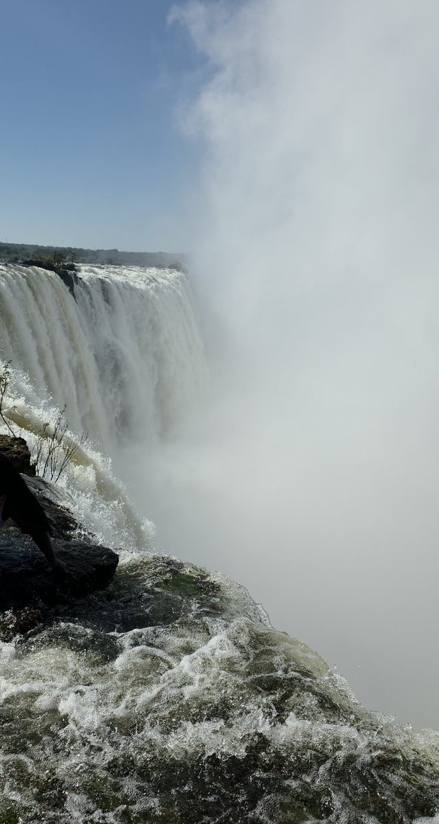 stellamarismega's tweet photo. The Smoke That Thunders!!

​There are places you visit, and then there are places that make you question if your eyes are working correctly. Mosi-oa-Tunya ("The Smoke that Thunders" or Victoria Falls) doesn't just ask for your attention; it commands your entire sensory bandwidth.

#VisitZambia