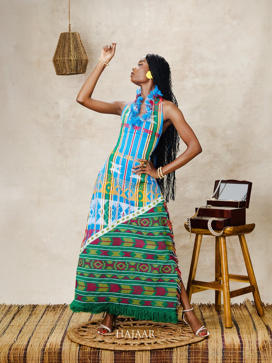 MeetHajaar's tweet photo. Presenting our Bestselling pieces from Rhythm of the Sun collection- @hajaarng https://t.co/4SYNX84hGW