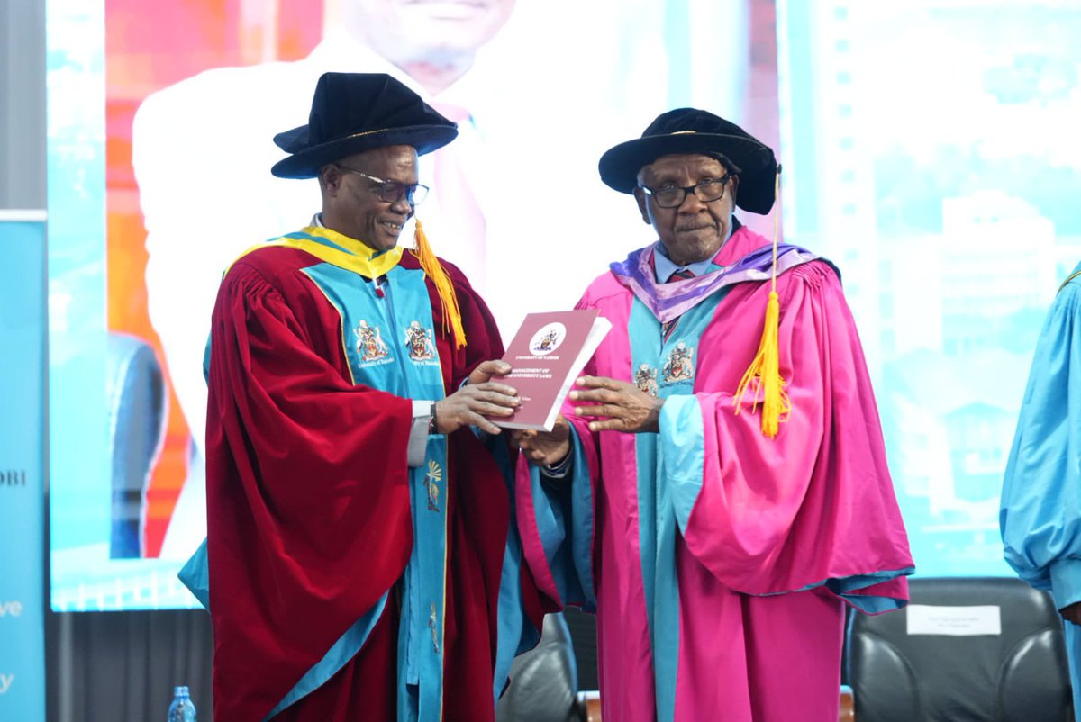 mat3sha's tweet photo. "..bado safari ni ndefu, wasafiri msichoke. May your tenure be marked by wisdom, courage and grace." Chairperson of the @uonbi Council speaking during the 9th #UoNVCInstallation of Eng. Prof. Ayub Gitau, 9th @vcuonbi
#UoNStars #WeAreUoN https://t.co/2oqNZnnz9i