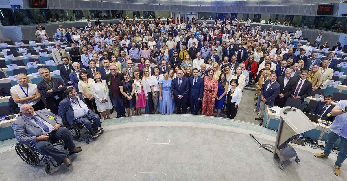 ZIsmaili's tweet photo. Addressing the @EU_EESC high-level debate on 🇪🇺 enlargement. 

1. Growth Plan is accelerating socio-economic convergence.
2. Gradual integration into certain parts of the Single Market is key to the competitiveness of our businesses.
3. Both are intensifying EU-related reforms. https://t.co/cnu8JCQqdM