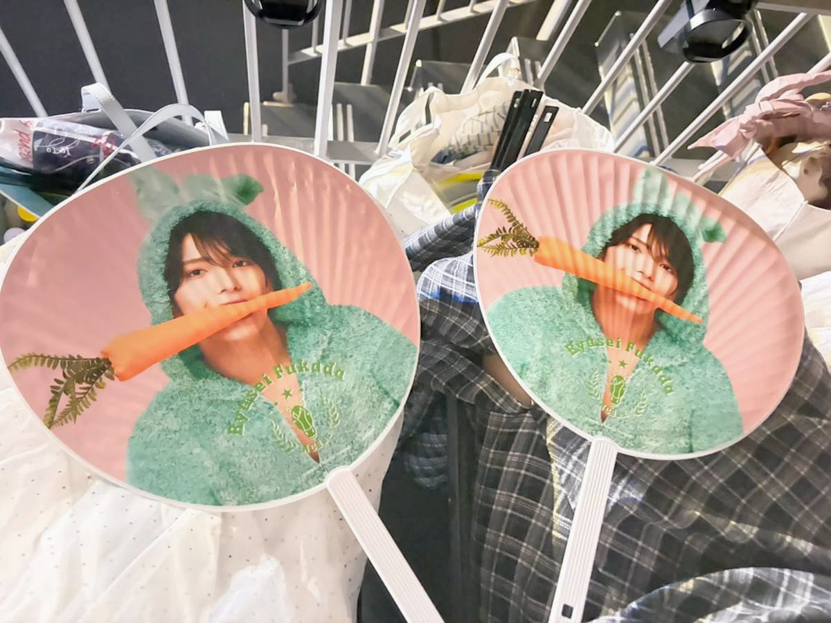 ryusewan__l3's tweet photo. #ACEesArenaTourV 🗼💚 ᵕ ̥_ .̫ _ ̥ᵕ https://t.co/3uHeHMs7m9