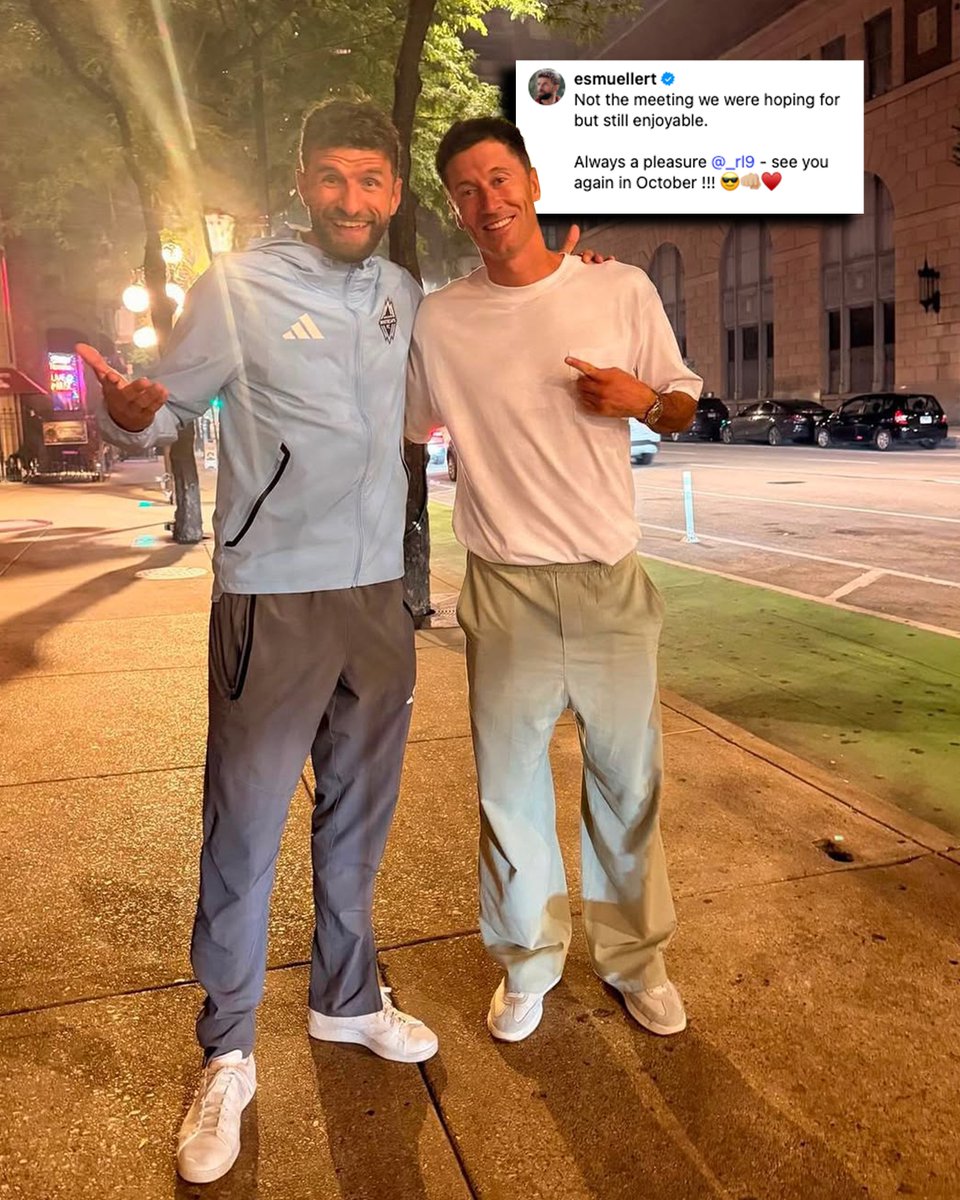FCBayernEN's tweet photo. Our hearts are full 🥰

📸 @esmuellert_ https://t.co/UWoyxIQM0B