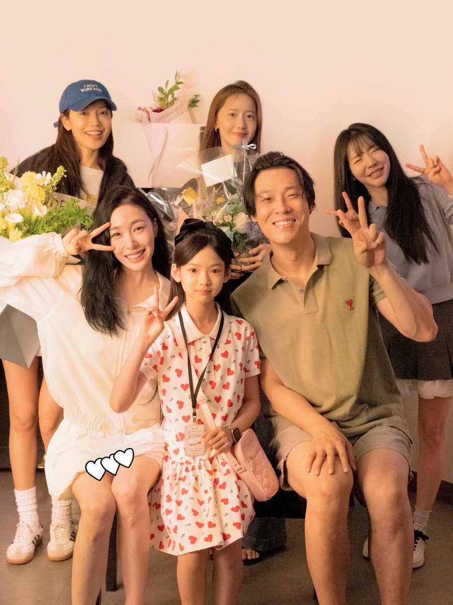 TiffanyProjects's tweet photo. Tiffany, Yoona, Sunny &amp; Sooyoung Yumi's Cells musical

📸 yulvely_aeng

#TiffanyYoung #티파니영 #티파니 #young1 
#TiffanyYoungxYumisCells #유미의세포들 https://t.co/Cc4Xmy5lJn