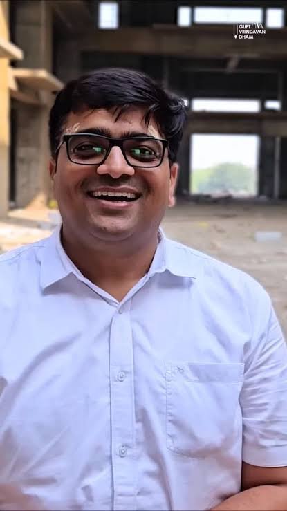 ShubhamInFocus's tweet photo. भारत के हर एक छोटे बड़े मुद्दे पर तुरंत वीडियो
बनाने वाले @kaankit सर जी
𝗦𝗼𝗻𝗮𝗺 Wangchuk पर चुप हैं
बच्चे और देश आपको भी याद रखेंगे 🚨🚨⚠️
#cjpprotest #Hydrogen_train #Omega_ #BharatTex2026 Just 4 Modi #FakeNewsAgainstGadkari 149.25 Cr #SumeetRightslssue4DaysLeft https://t.co/UAAoRIEwVY
