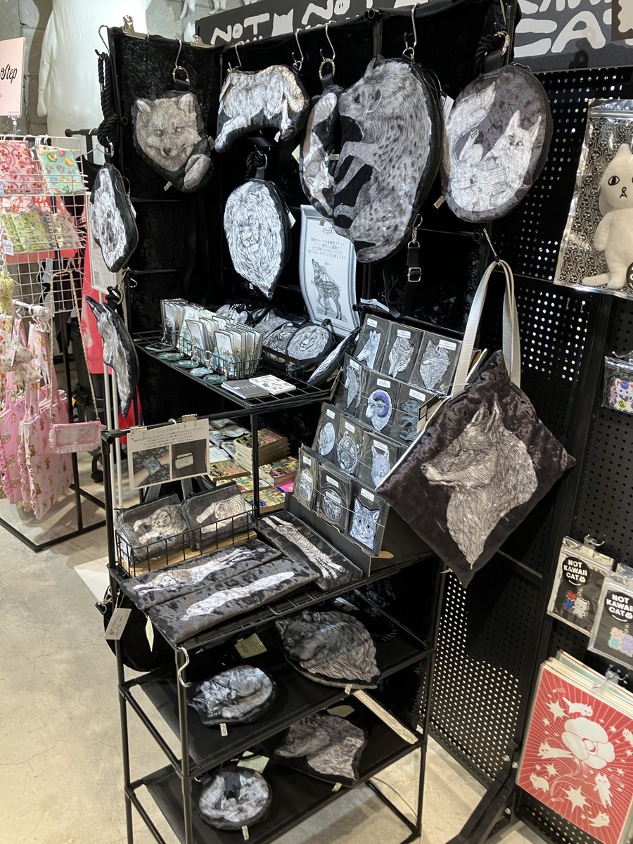 ししこ PAViLiON tweet media