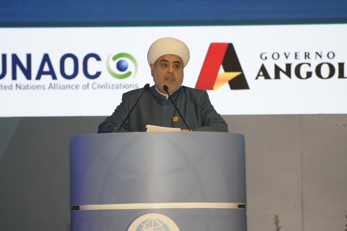 UNAOC's tweet photo. 🎙 His Virtue Sheikh-ul-Islam Allahshukur Pashazade, Chairman of the Caucasus Muslim’s Board: "Today, at a time when wars continue, we must strive and pray...for the triumph of justice in the world &amp; for lasting peace rather than fragile ceasefires." #LuandaCallForPeace 🕊 https://t.co/b9xjWyq0mw