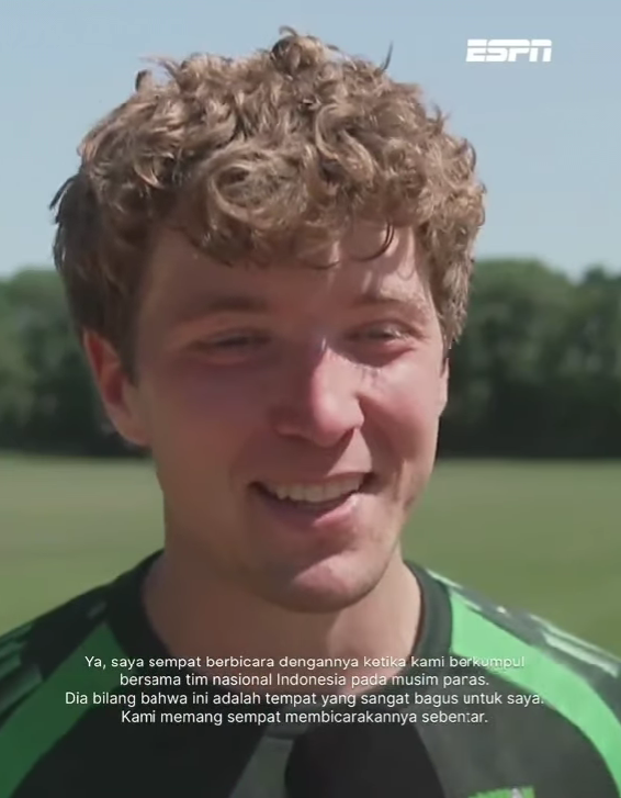 TimnasXtra's tweet photo. 🇳🇱 | Ole Romeny reveals Hubner’s role in his Sittard move:

“I spoke with Justin during summer when we were with Indonesia. He said this would be a very good place for me.

It’s great to be at a club with national team teammates. Now we can travel to Indonesia together.”

[ESPN] https://t.co/sGAzrpn6Fk