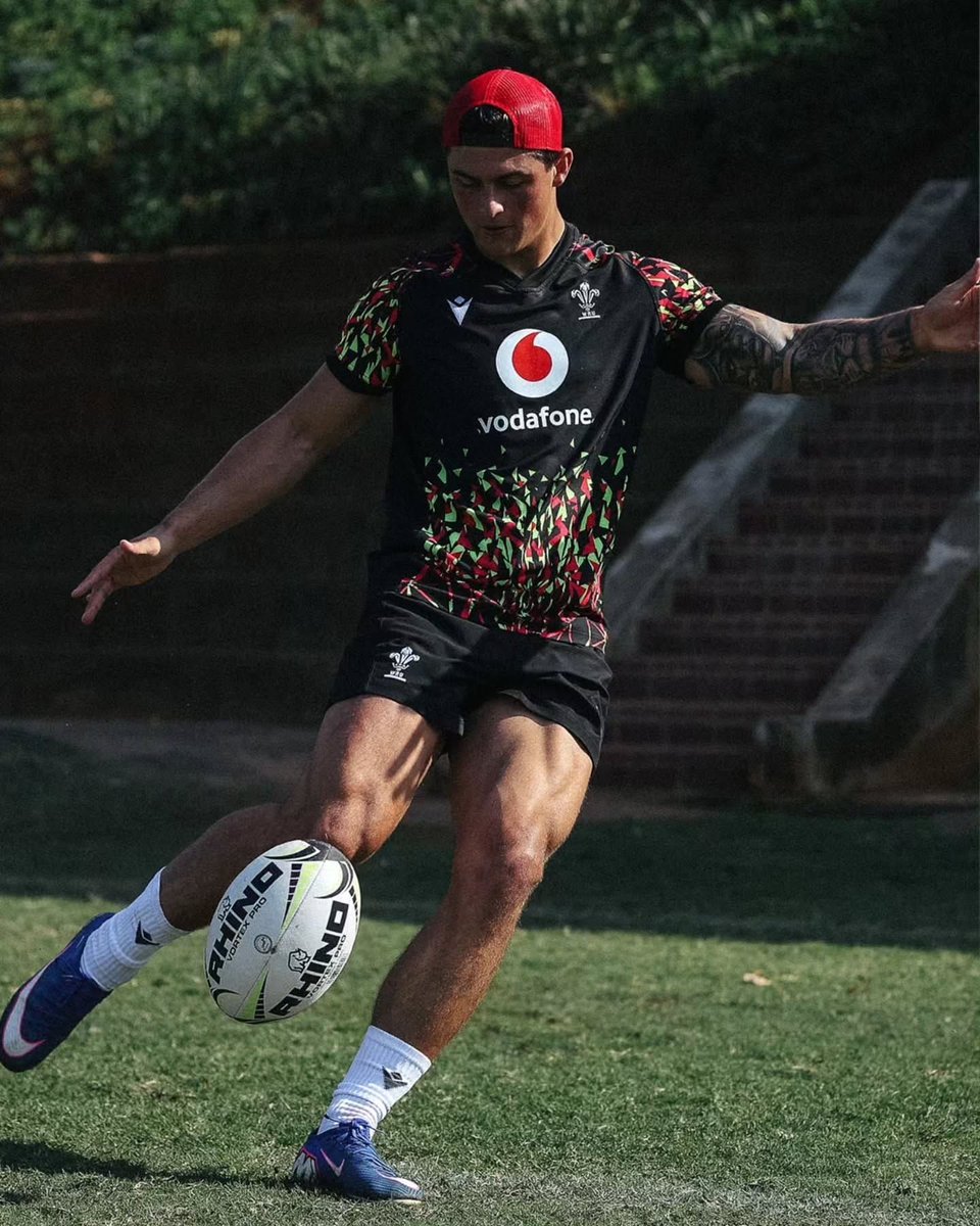 Rhino_Sport's tweet photo. Final training sessions in the bag for Wales and South Africa as they prepare for their clash tomorrow 💪🏉

📸 springboks welshrugbyunion https://t.co/HQ02wzDH5p