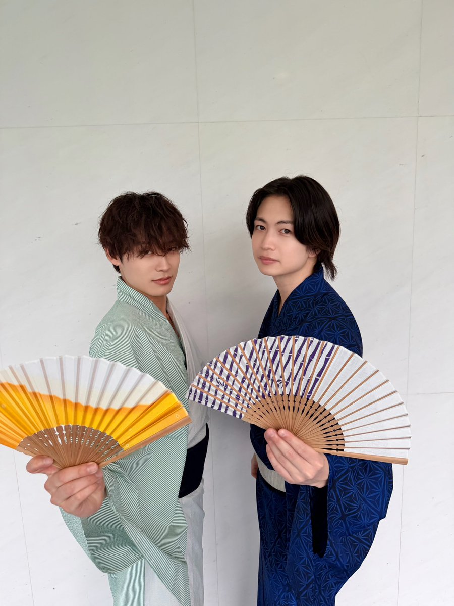 aloha_takamatsu's tweet photo. 📺出演情報

本日7/17(金)23:15〜
テレビ朝日金曜ナイトドラマ『名探偵のままでいて』初回放送です!!

待ちに待った第１話!!
心温まるヒューマンミステリーをこの夏のお供に！ぜひご覧下さい！

📸爽やか浴衣。四季役の綱くんと🪭

#PR #名探偵のままでいて @meitanteima_ex 
#綱啓永 くん #髙松アロハ https://t.co/YjISFP6e4j