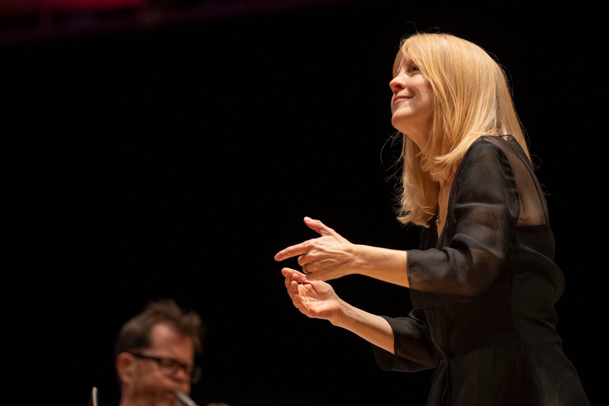 BlueNoteTokyo's tweet photo. -SHOW INFO-
MARIA SCHNEIDER ORCHESTRA

📍2026 8.4 tue., 8.5 wed., 8.6 thu., 8.7 fri., 8.8 sat. @bluenotetokyo
https://t.co/qZIJbqyYn2 

📍2026 8.9 sun. 群馬 | 高崎芸術劇場 / 大劇場 
https://t.co/rB9QODHN1V 

いよいよ来月、長きにわたり世界中から愛される作編曲家マリア・シュナイダーが、豪華メンバーを率いて登場！
幅広いレパートリーから各セット異なる構成でお届け。最高峰ジャズ・オーケストラを指揮する“音の魔術”をぜひ間近でご体感ください。

@schneidermaria @DonnyMcCaslin @mr_dudley_jpg @nadje @ryankeberle @julienlabro @JohnathanBlake1