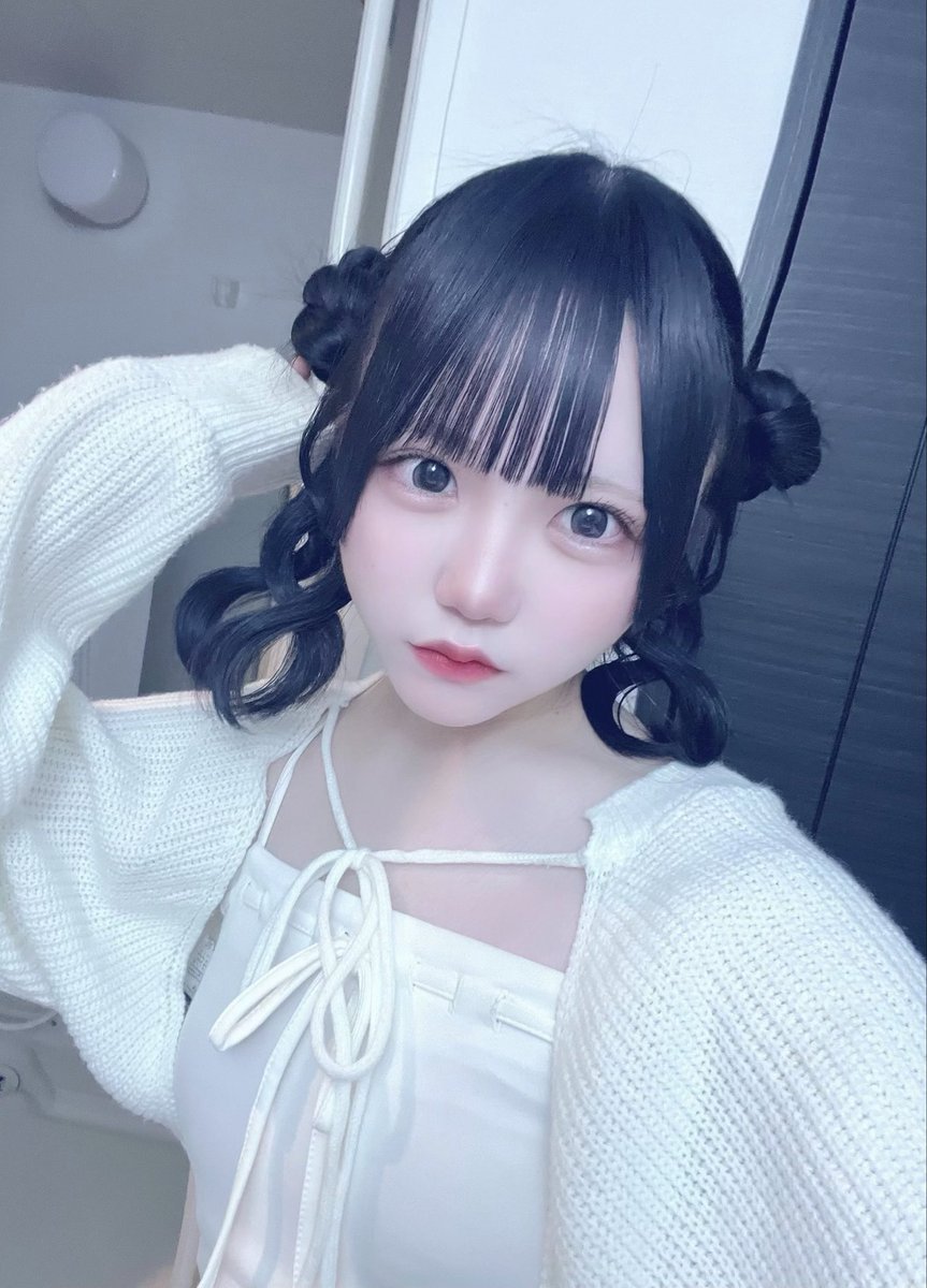 yuaraneko's tweet photo. 最後の恋ってそう思えたんだもん https://t.co/uPQrS0coFr
