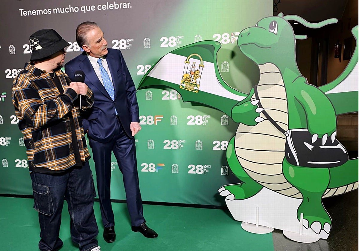 erManu30's tweet photo. @goreshino Dragonite siempre fue andaluz los mejores somos de todo España, nada de compartir con los argentinos es nuestro https://t.co/BsBGznXge8