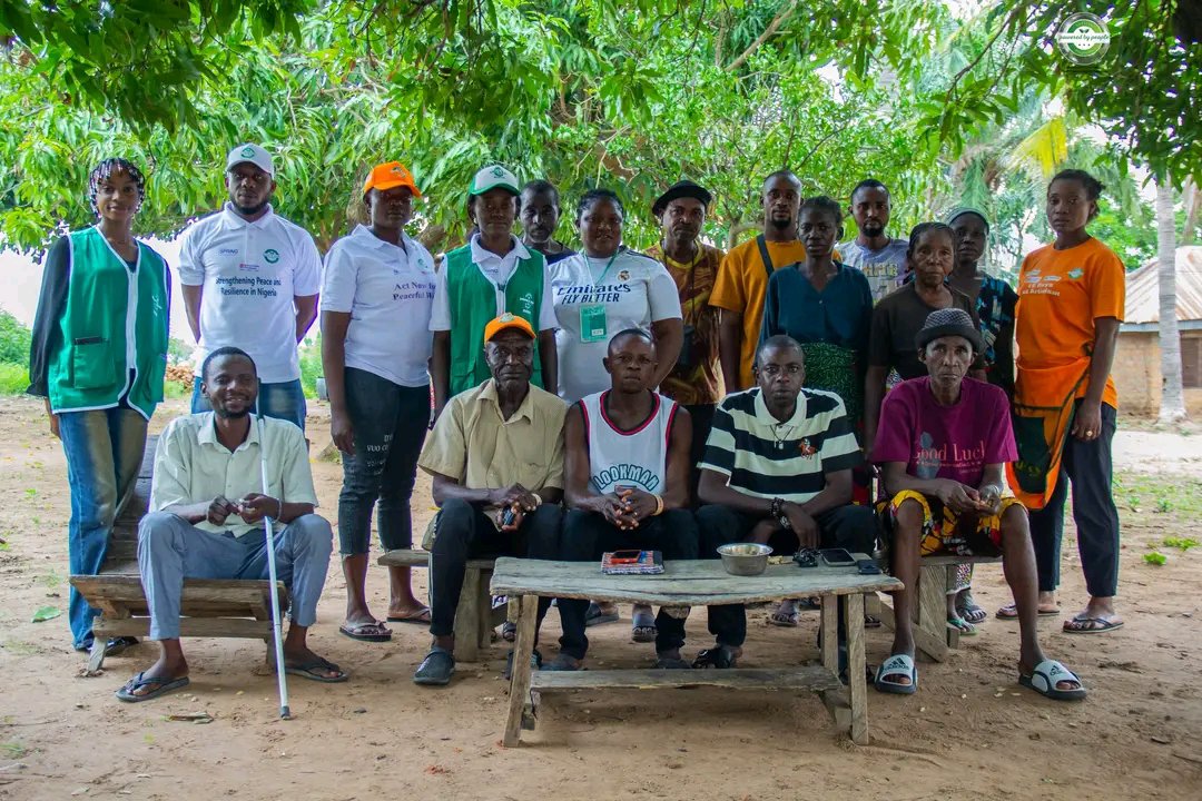 GoGreenGOEHSI's tweet photo. Peace is built before conflict begins. In Tse-Akpuku and Ugbugh communities, Community Peace Committees are actively mediating disputes and addressing tensions early,sometimes meeting up to 6 times in a month. Strong local ownership is what makes peace sustainable. #AIPASD https://t.co/7YKLDCx2Mf