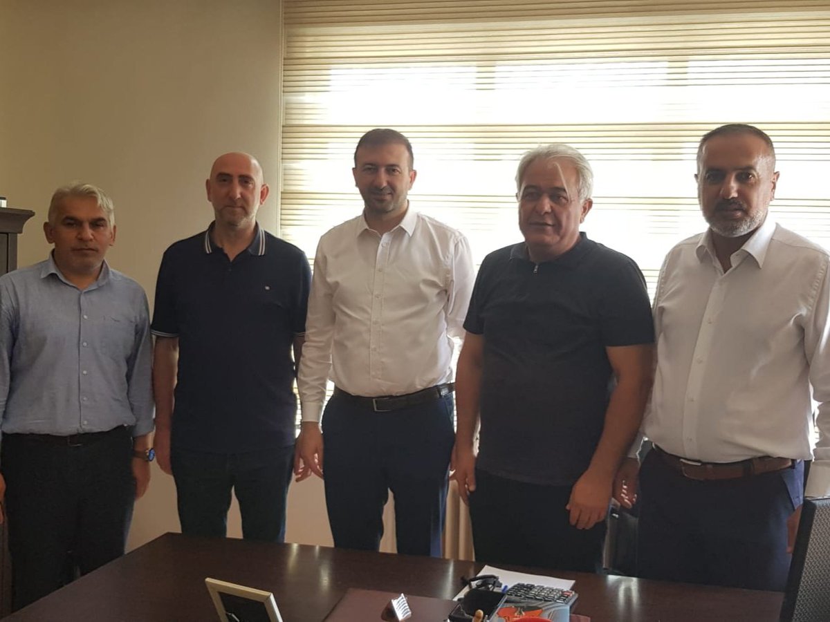 aktuzla's tweet photo. İl Yönetim Kurulu Üyemiz Nurullah AKTAŞ ve İlçe Teşkilatımızla birlikte, #HerMahallesiyleTuzla anlayışıyla geçmiş dönem İlçe Başkanımız Sebahattin DEMİRCİ'yi ziyaret ettik.

Kıymetli Başkanımıza misafirperverlikleri için teşekkür ediyor, sağlık ve afiyet diliyoruz.

@abdullahozdemir
@serefcolak
@Nurullahaktas__
@SezginToruk
@akpartiistanbul
